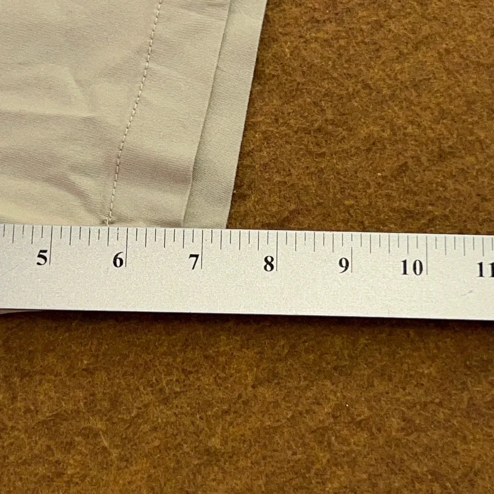 Old Navy Mens XXXL Tan Khaki Built-In Flex Jogger Shorts NWT